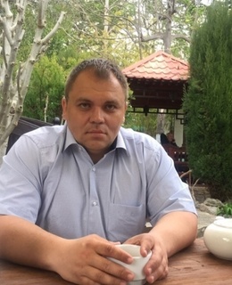 Максим